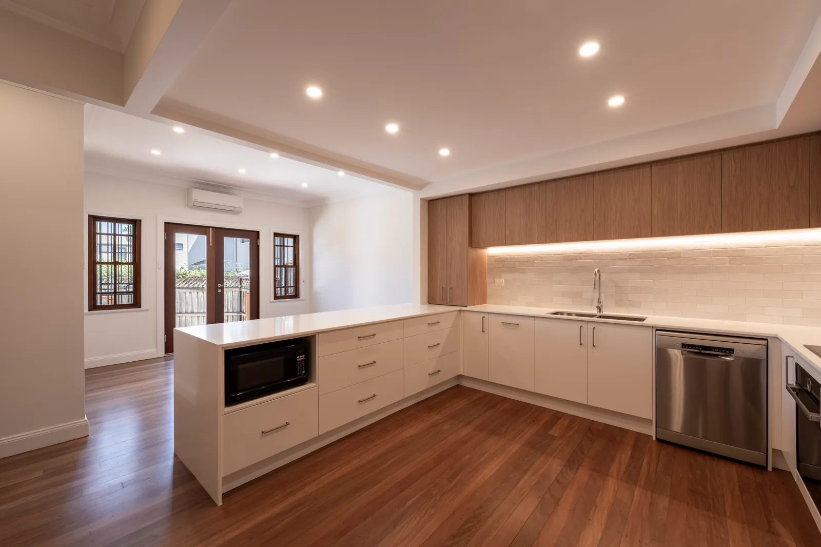 Completed Alexandria kitchen renovation by LikeSilk Building